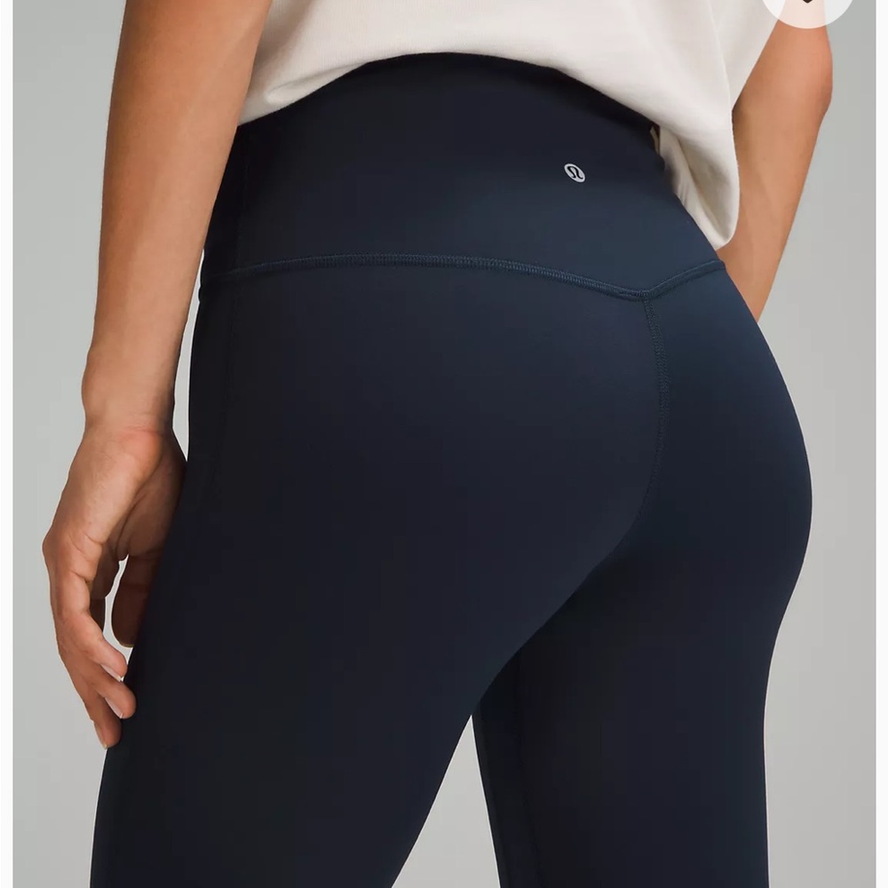 LULULEMON ALIGN HIGH RISE MINI FLARED PANT EXTRA SHORT Flattering! So Soft! Navy